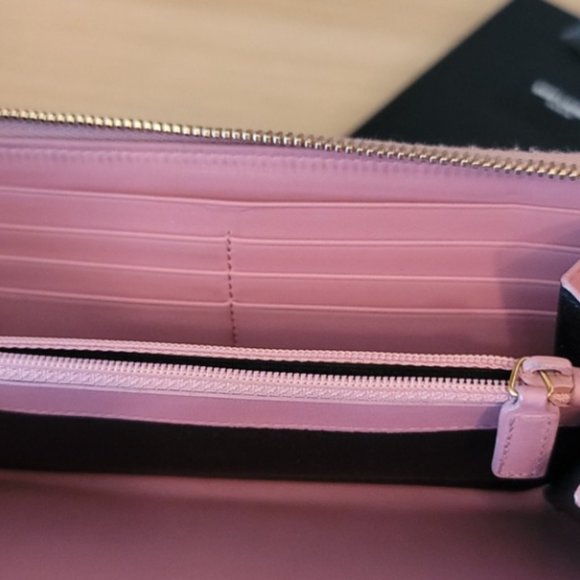 Authentic YSL Ligne Y Long Wallet - Picture 7 of 16